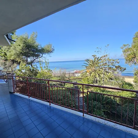 Grande Panoramica Con Accesso Diretto